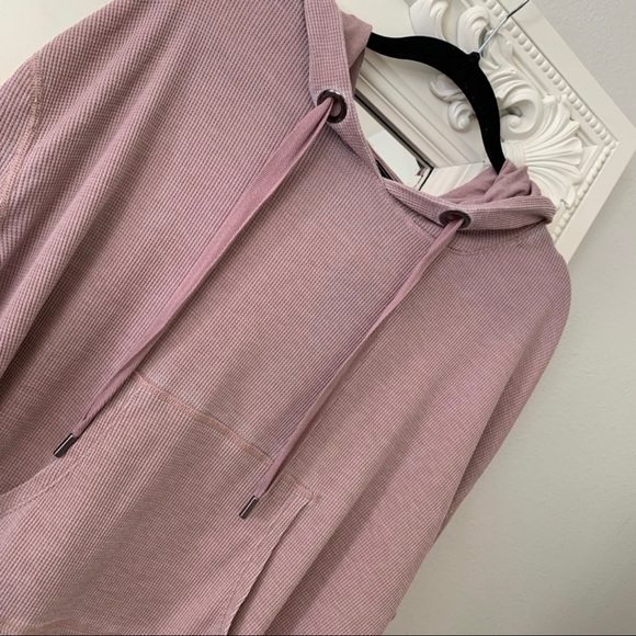 mrsalliexo | Dusty Pink Workout Hoodie - Picture 7 of 12